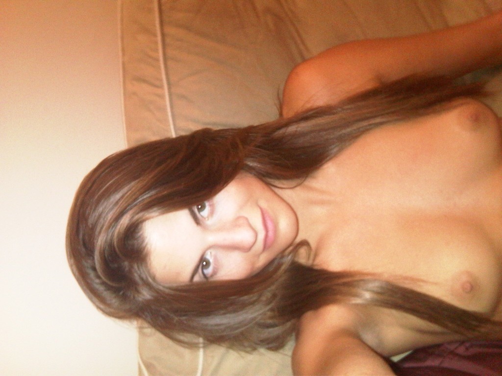 Anna Lynn McCord nue nude sexy hot seins nus 9