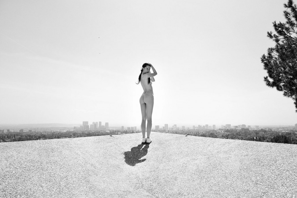 Dana-Wright-Naked-2-1024x683
