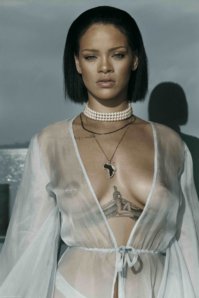 Rihanna-See-Oops-Needed-Me-3
