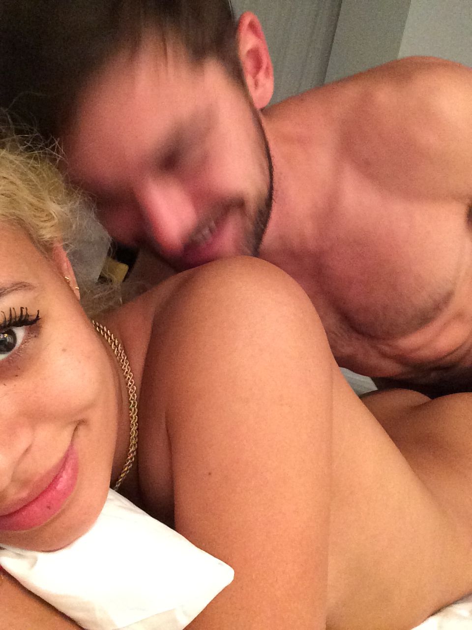 Zac efron sami miro sextape