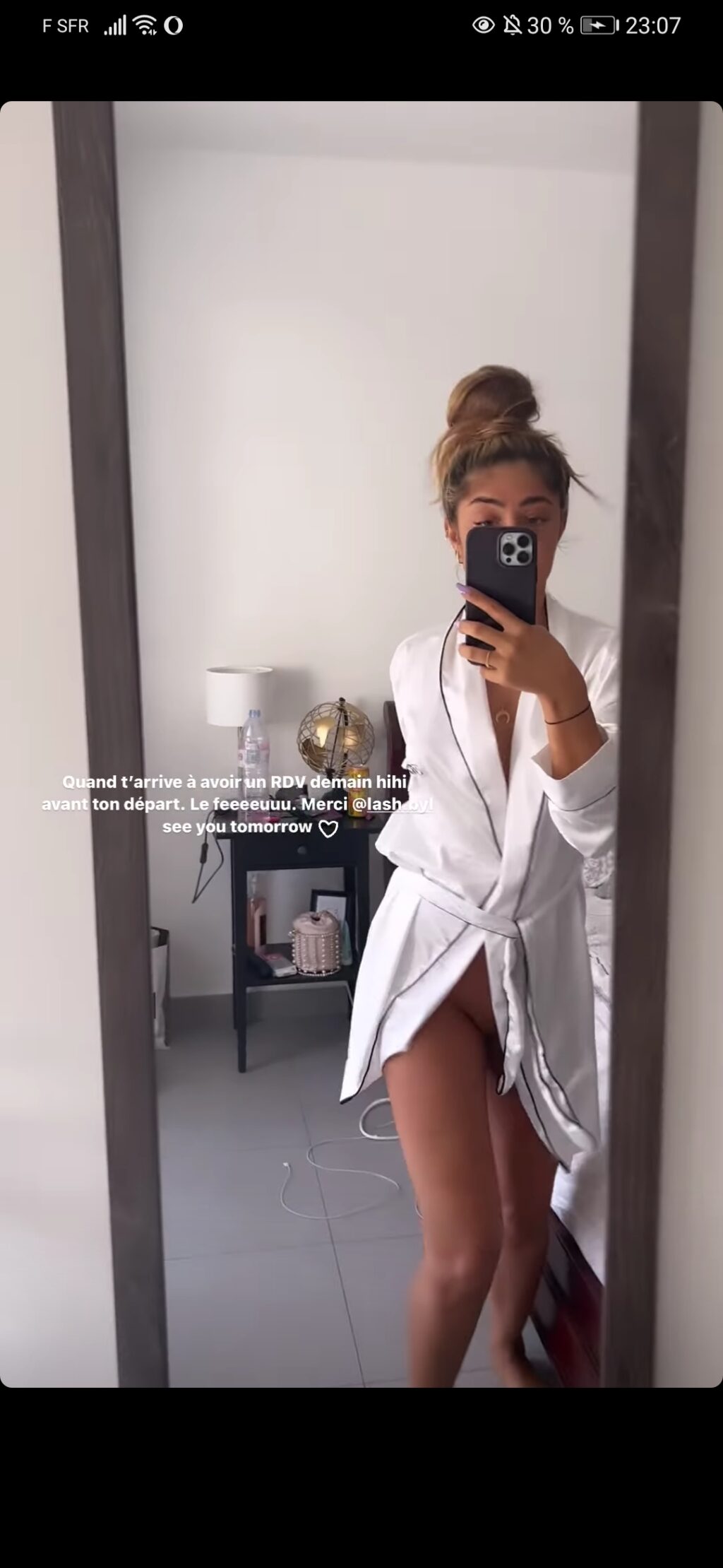 Cynthia Makhoul nude.