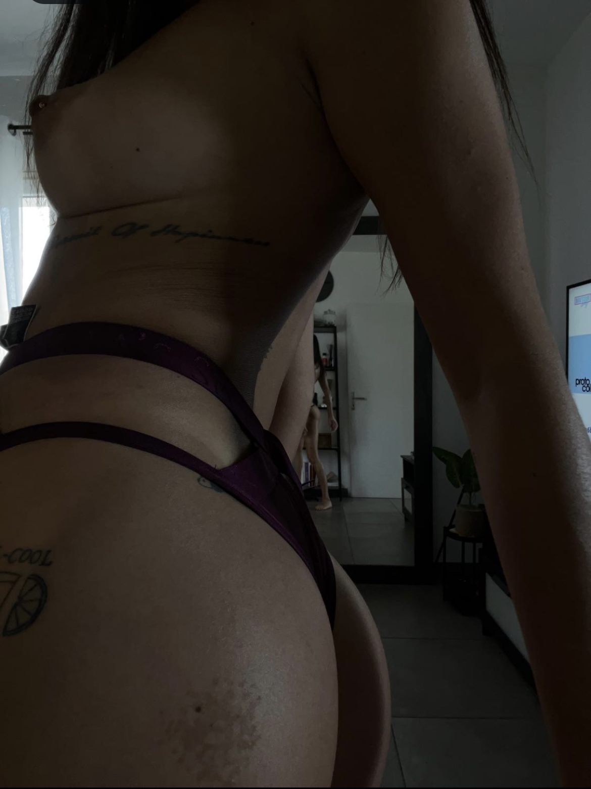 Slideshow amandine pellissard nude leak.