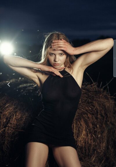 Toutes les photos de Eva Lee model nue et seins nus